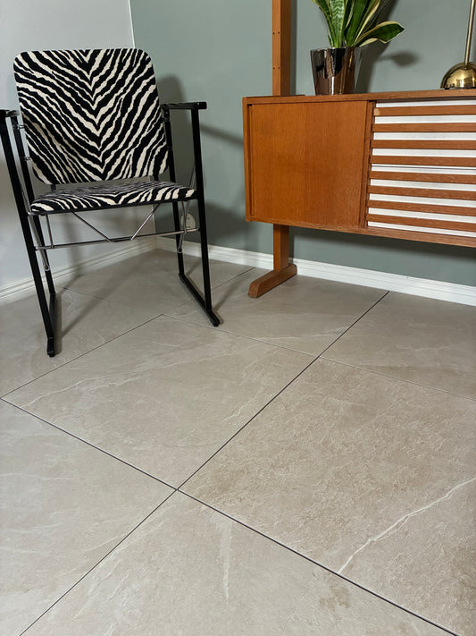 Aura Sand 60x60 lattia- ja seinälaatta